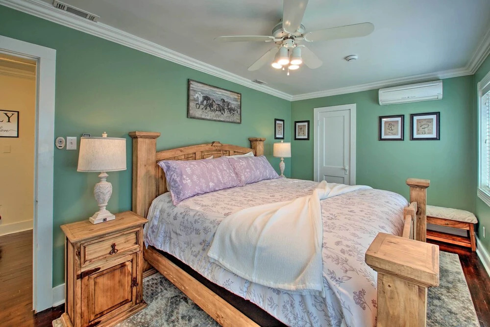 Private Pet-friendly Retreat w/ Pool, Near Oaklawn