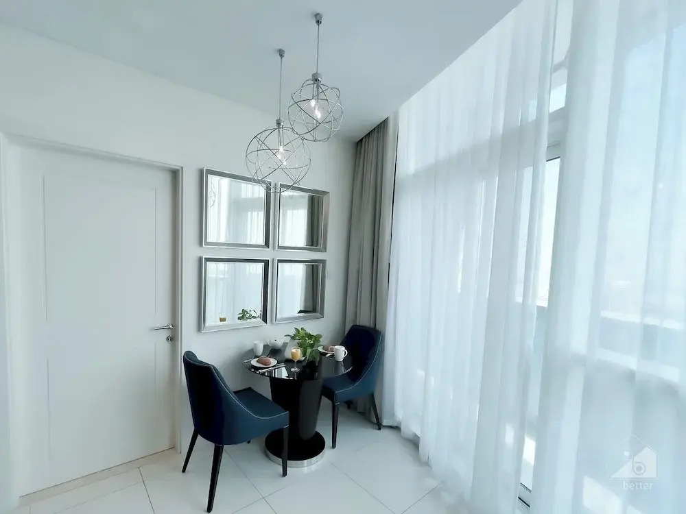 Cozy 1b With Balcony in Business Bay