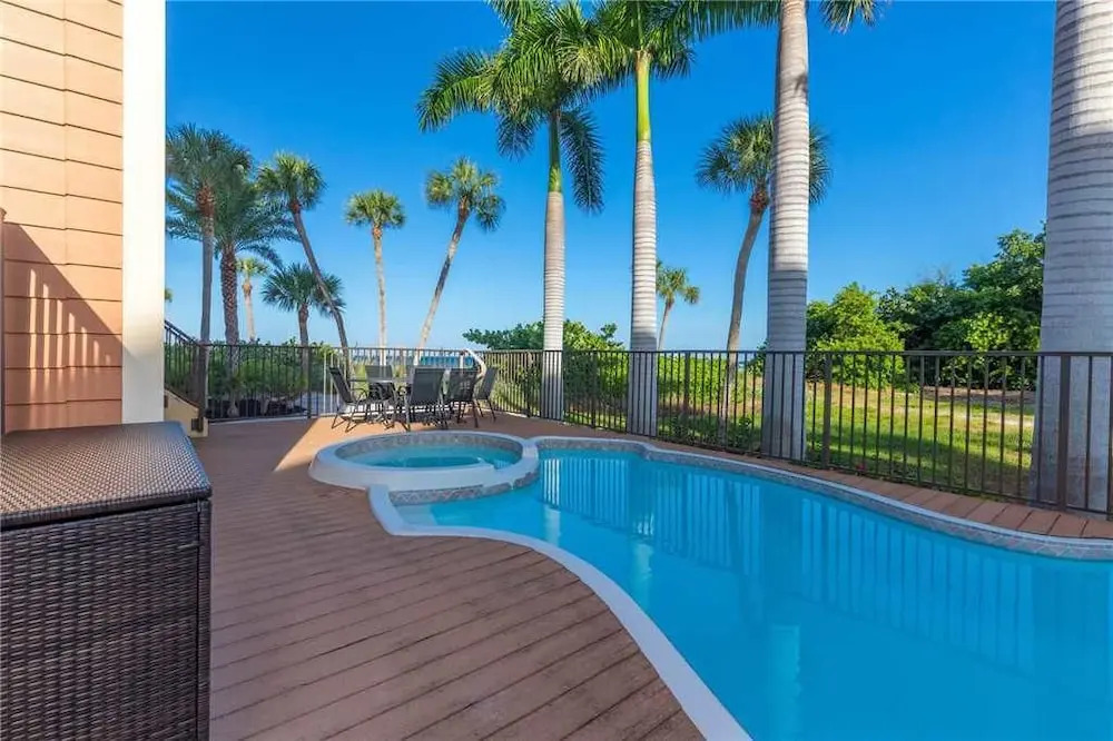 064-North Pointe Beach House
