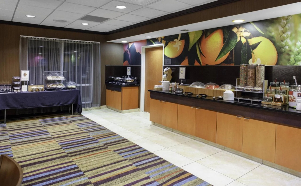 Fairfield Inn and Suites by Marriott Seymour