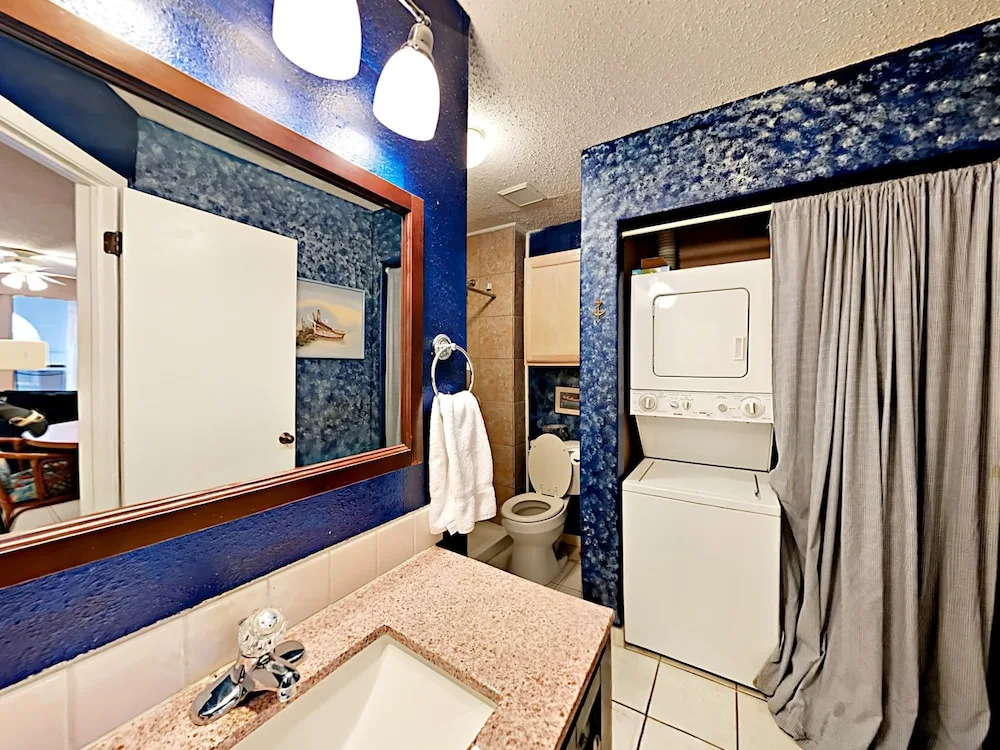 Fortuna Bay #2 1 Bedroom 1 Bathroom Condo