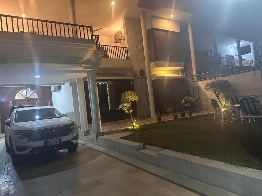 Stay Inn Guest House
