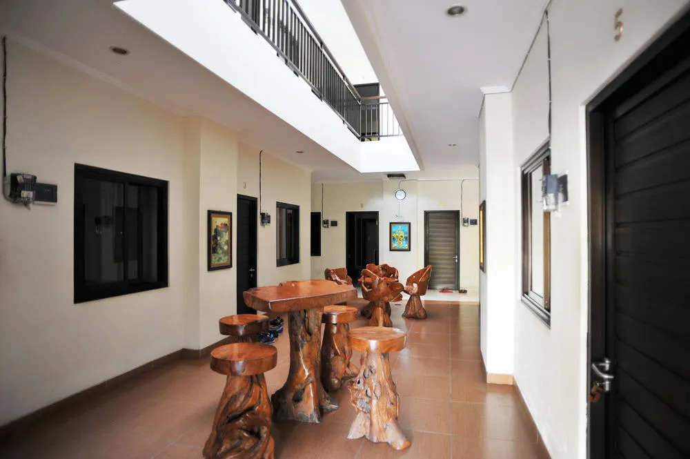 巴厘岛艾里雷农图卡巴唐哈里杜瓦贝拉什8号酒店(Airy Renon Tukad Batanghari Dua Belas 8 Bali)
