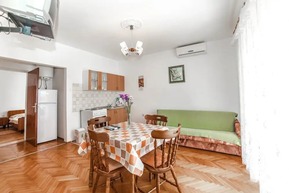 Apartments Jasko / Two Bedroom Jasko 2