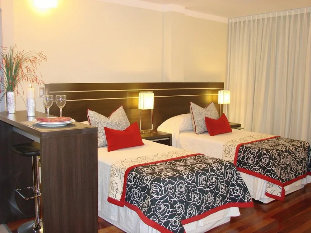 Zoom Apart Hotel