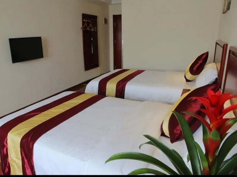 Greentree Inn Shanghai Middle Xinfu Road Huazhi Road Business Hotel