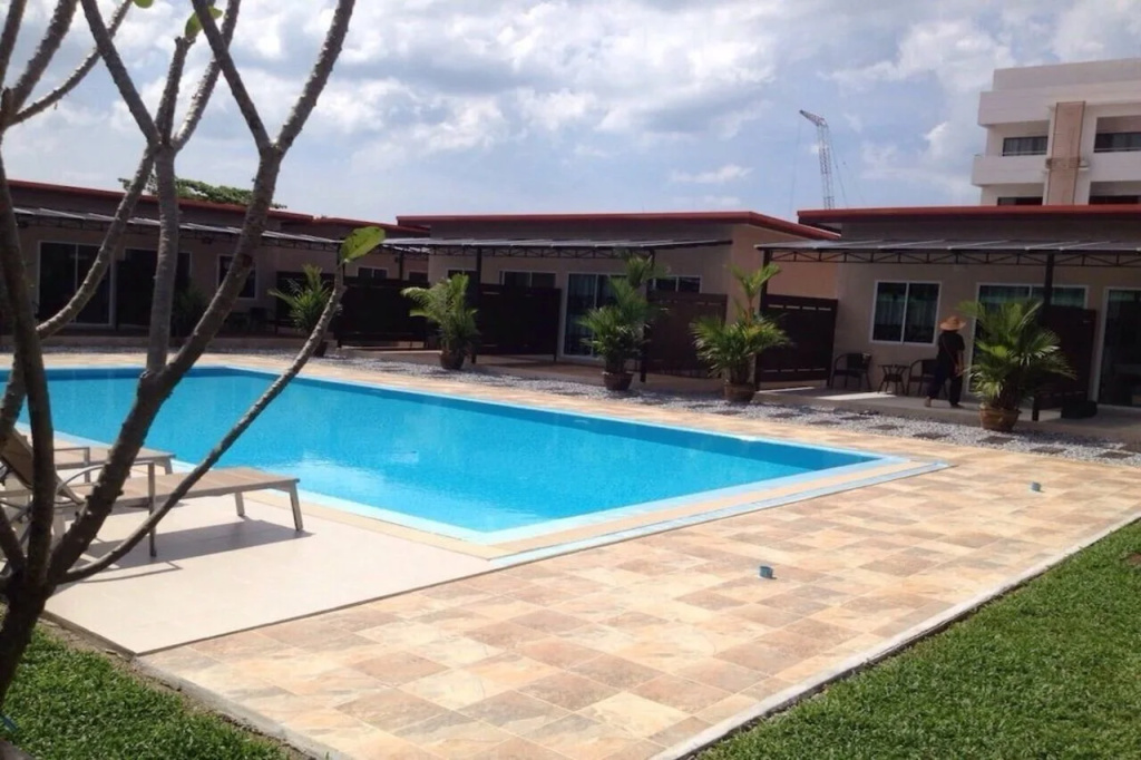 Maple Tree Resort
