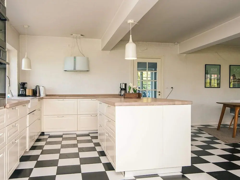 Luxurious Holiday Home in Jutland with Hot Tub