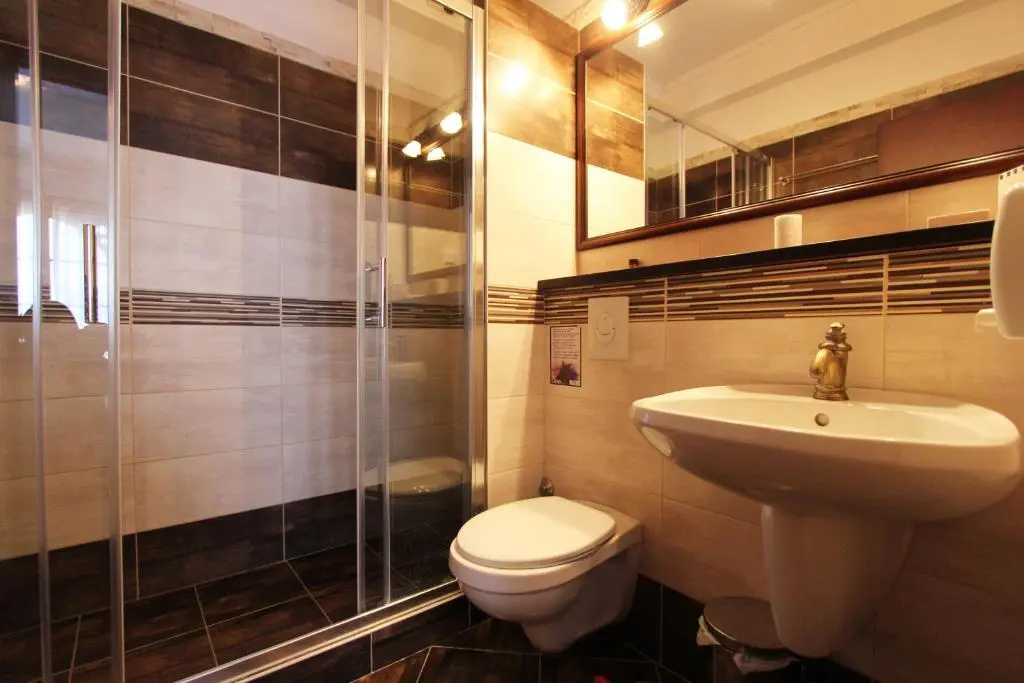 3 BR Apartment in Boka Gardens complex