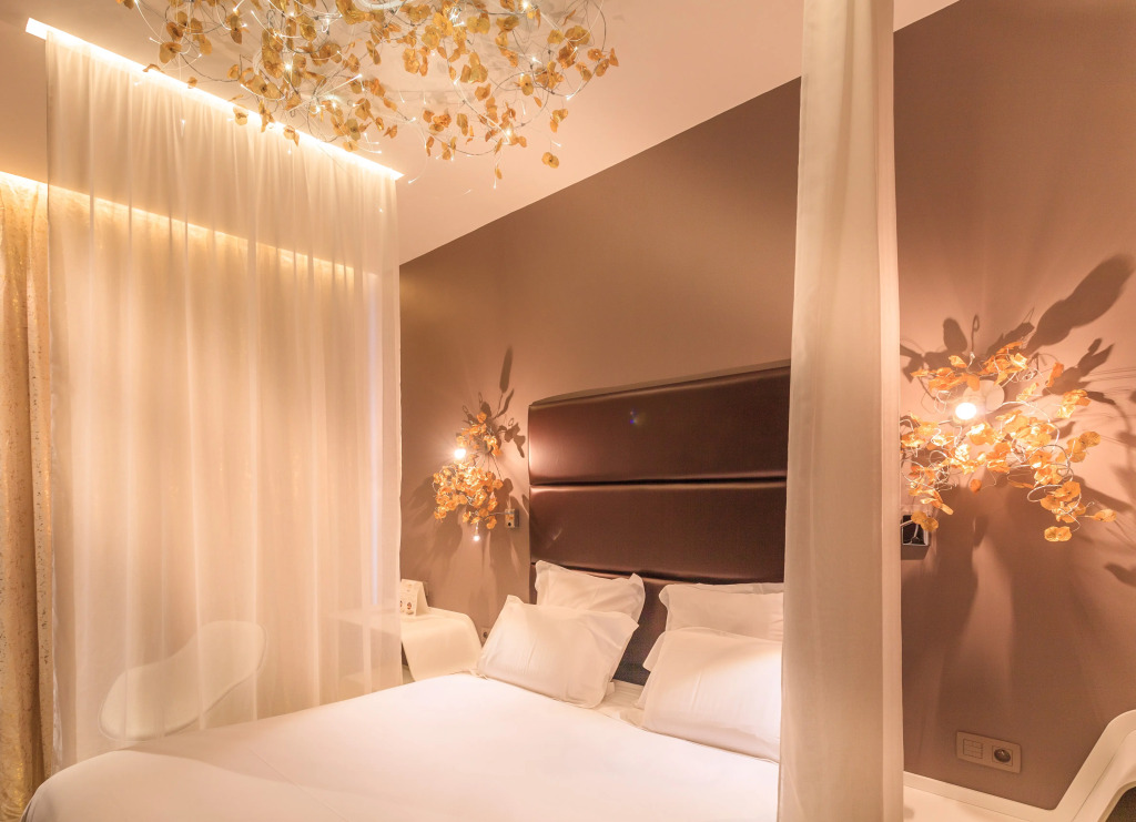 Legend Hôtel Paris