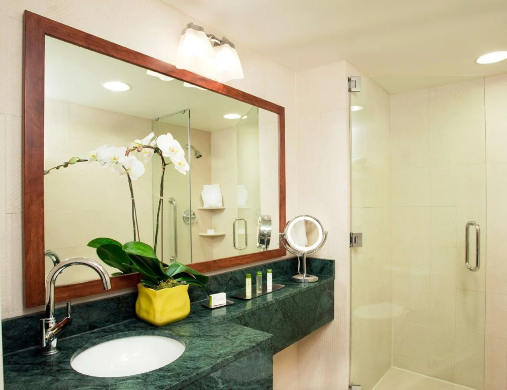 voco Times Square South New York by IHG