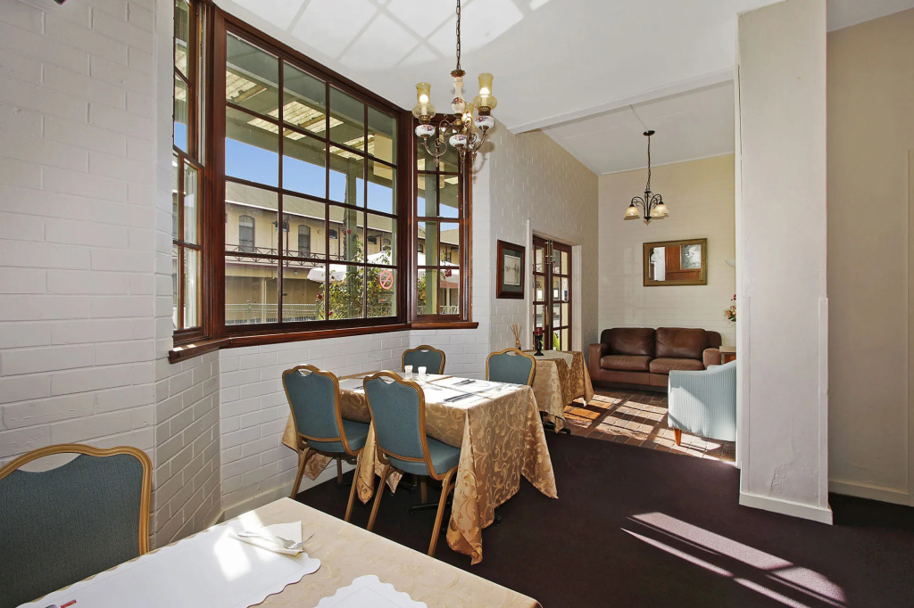 Prince of Wales Hotel