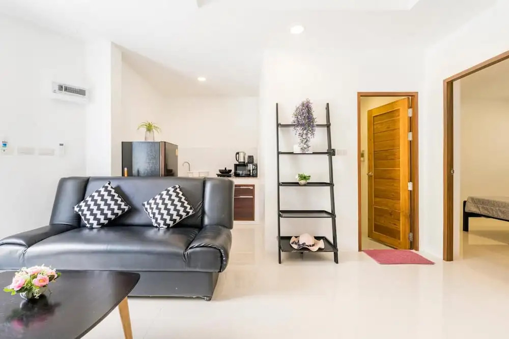 Chonlada Holiday Home - 2 BR Pool Access Bungalow - Kamala Beach
