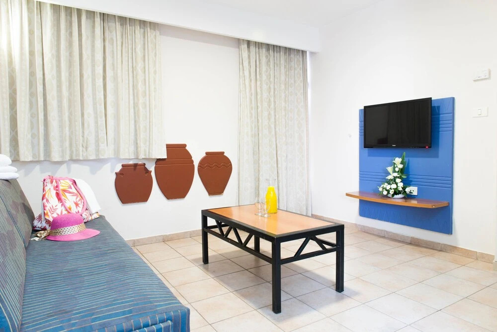 Club In Eilat - Coral Beach Villa Resort