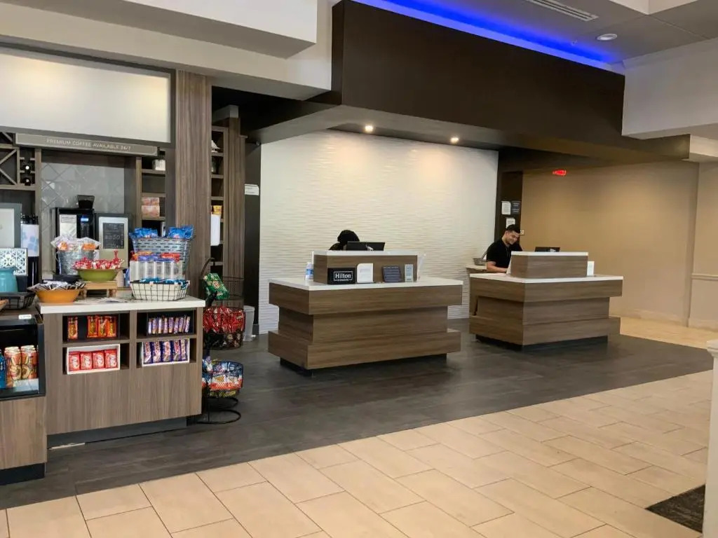 Crowne Plaza Nashville Airport by IHG