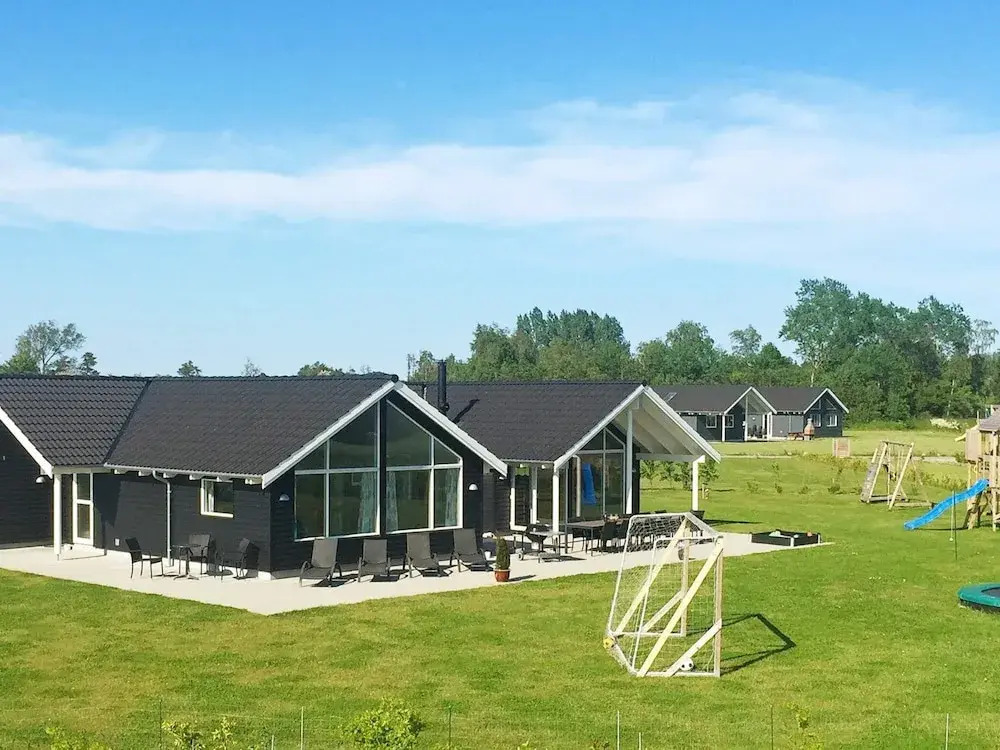 Pleasant Holiday Home in Vaggerlose near Sea