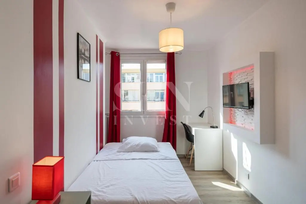 Cosy apartment for 6 persons near tramway in Nice