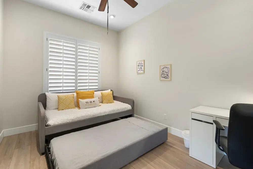 Dublin in Gilbert With 4 Bedrooms and 2 Bathrooms