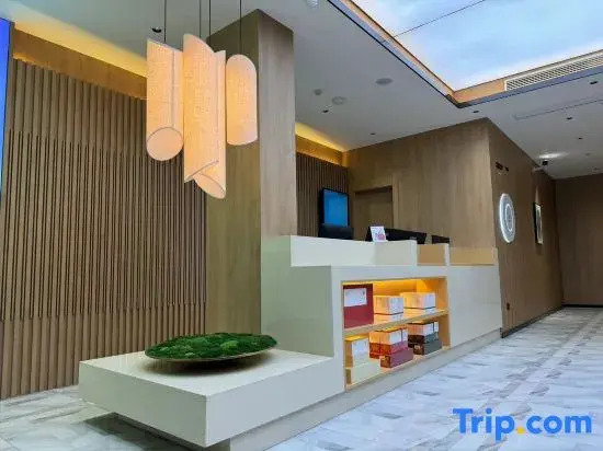 Thank Inn Premium (Jiangmen Enping Jinsha Square Branch)