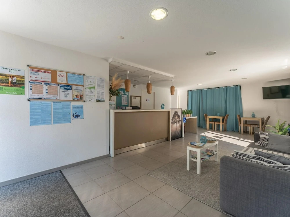 4-guest Stay Near Moutchic Beach