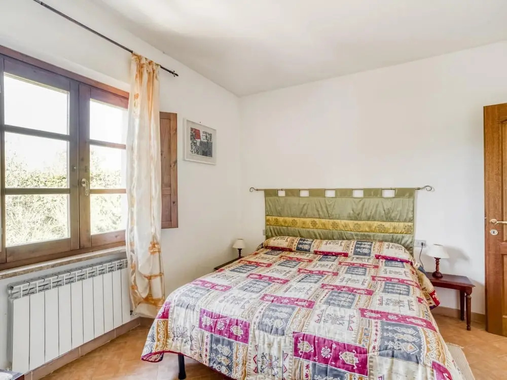 Apartment near Donatello Sculpture