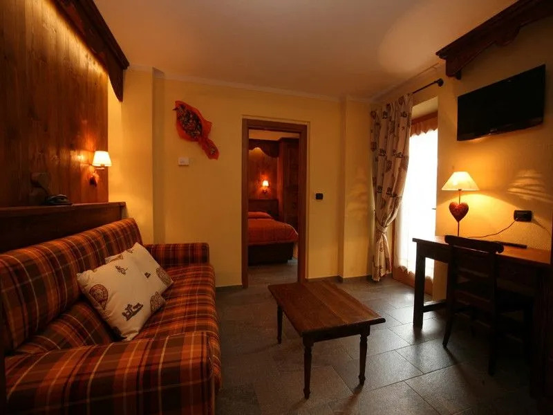Hotel De La Tor