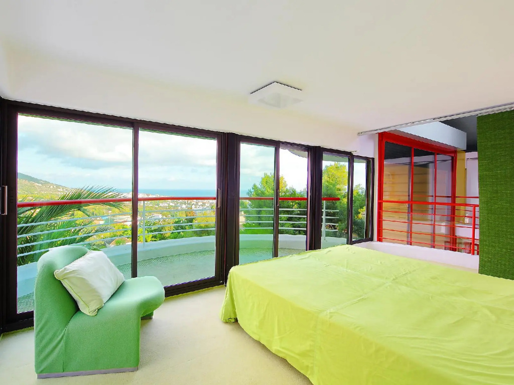 Urb Vallpineda Avda. Miquel Utrillo 99 - Three Bed