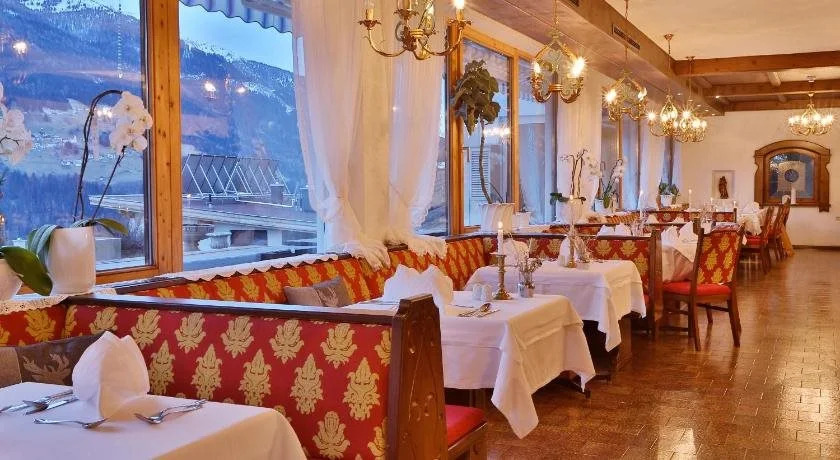 Panoramahotel Fliesserhof