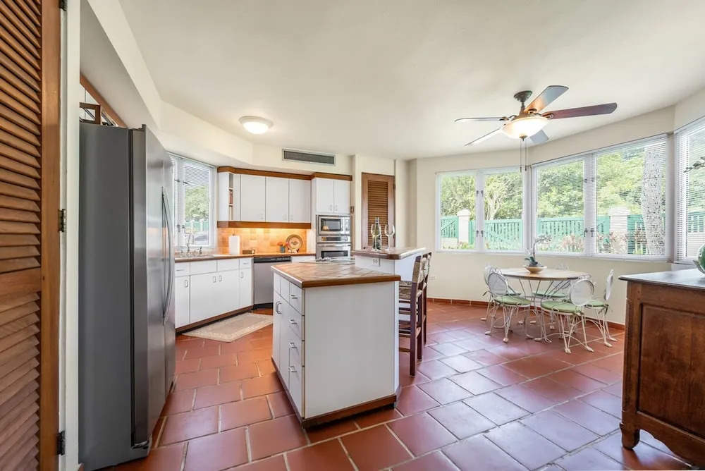Gardenia- 3BR Dorado- Ocean Views 3 Pools