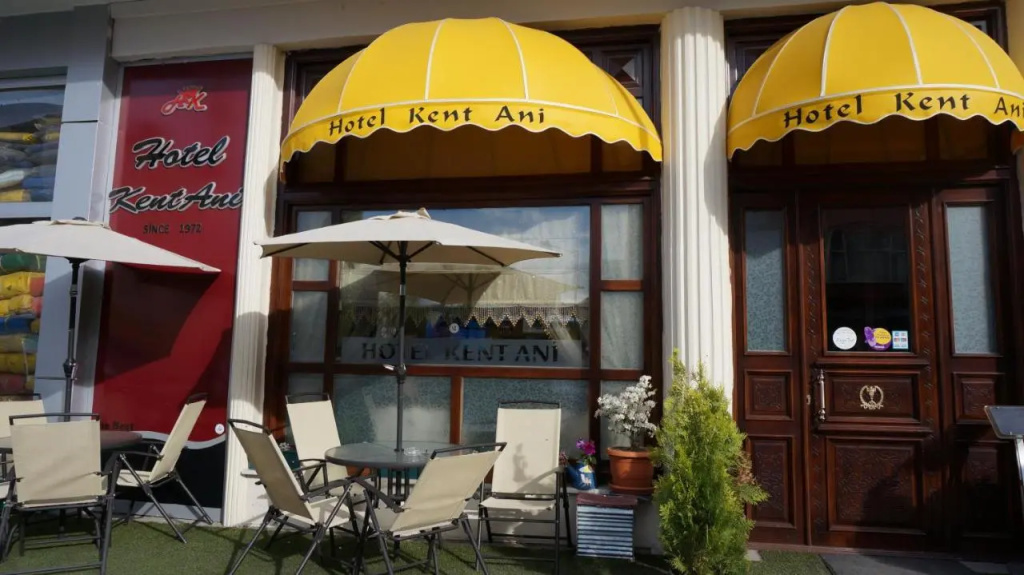 Hotel Kent Ani