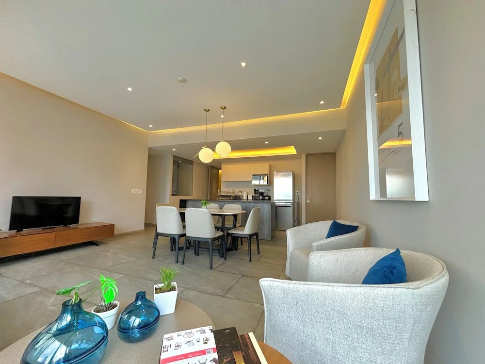 Luxury Condo Paradox Santa Fe By Bamboo Executive