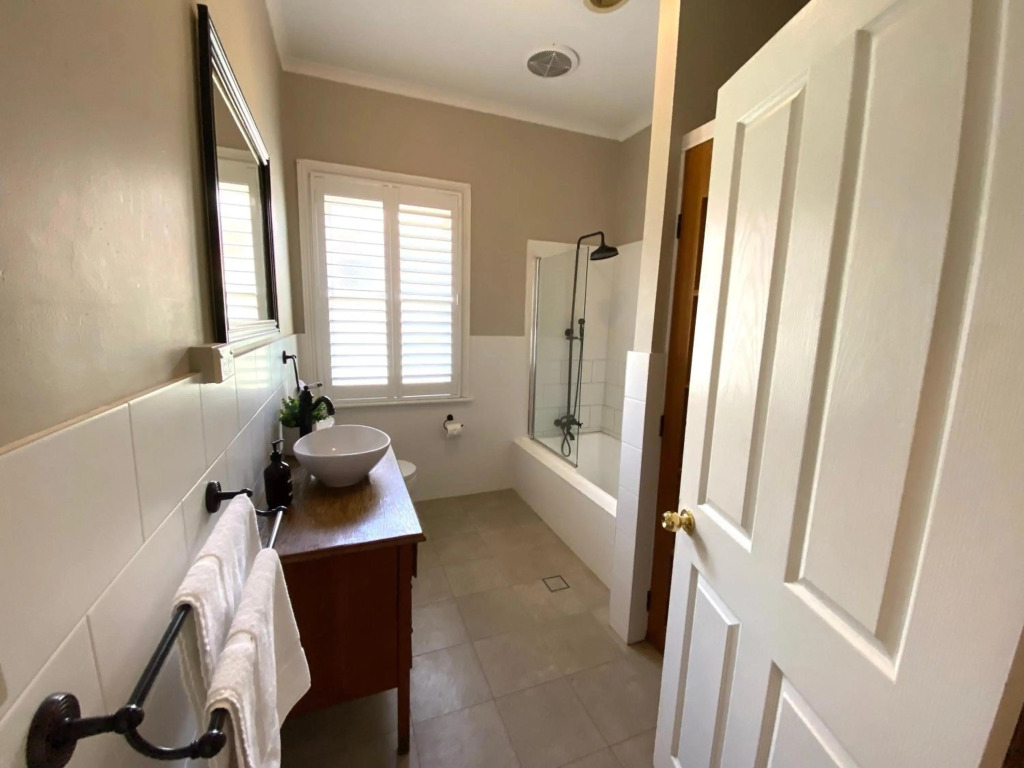 The Edward Townhouse 151 - Tastefully Styled