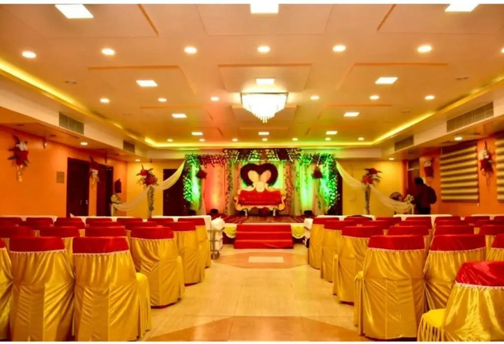 Hotel Reliance