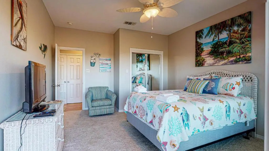 KD664 4BR Home, Full Gulf Views From Third Floor Balcony, property features 1st Floor Game Room