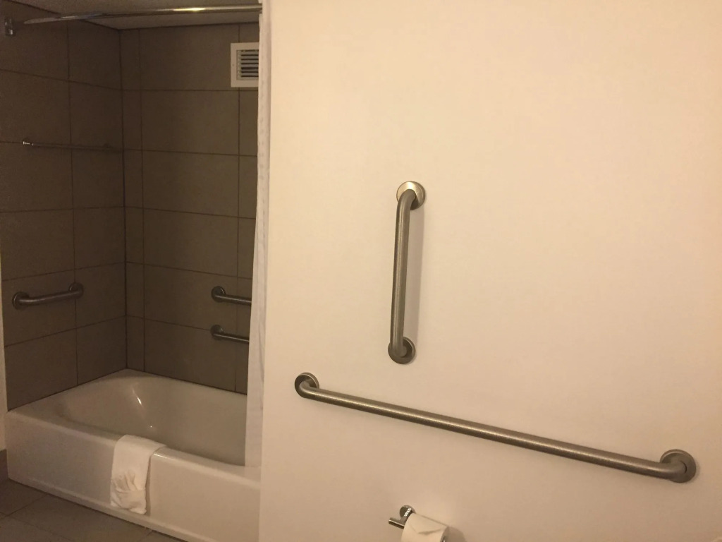 Country Inn & Suites by Radisson, Springfield Southeast