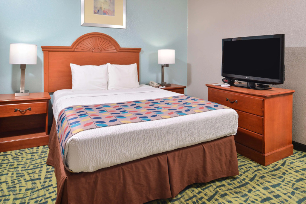 Best Western Plus Chesapeake Bay-Norfolk
