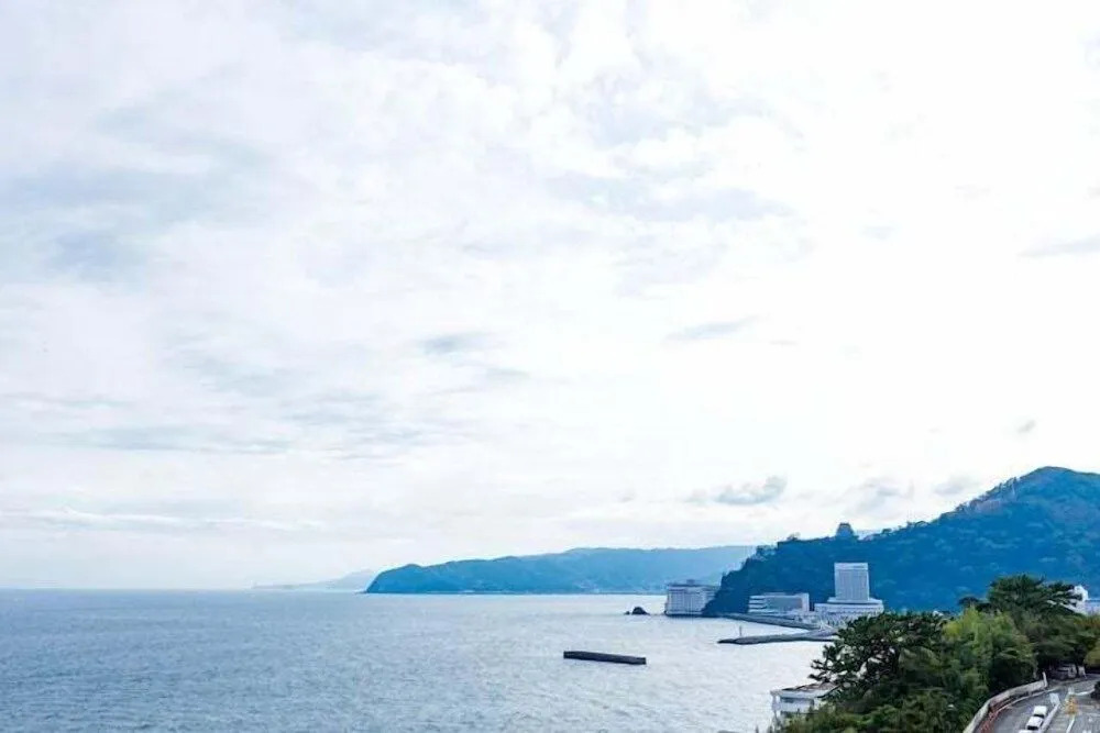 Atami Kaikotei 202