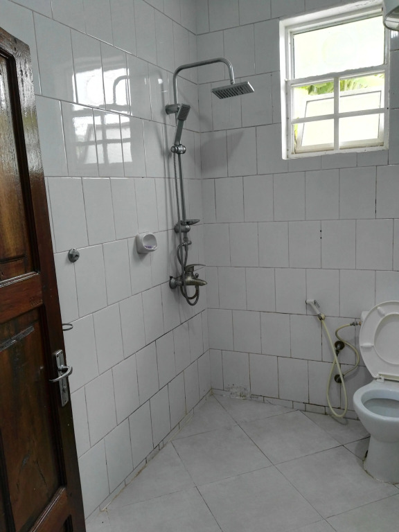 Sharook Lodge - Hostel