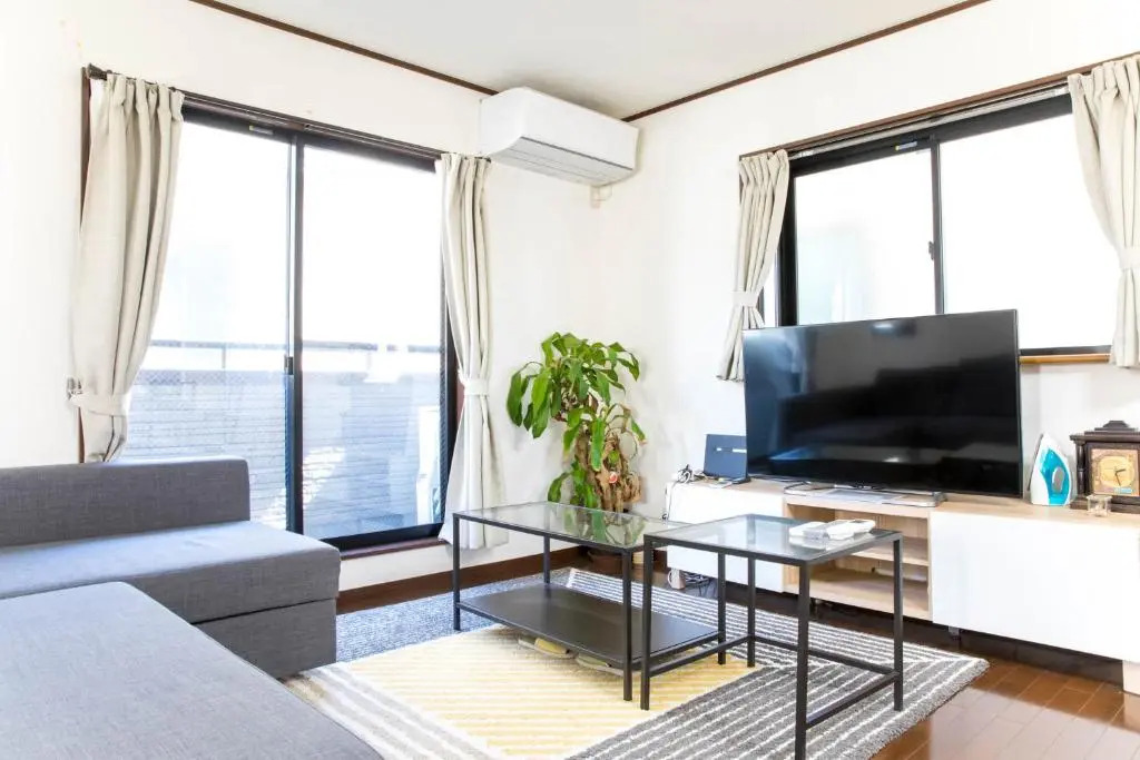 Tokyo Aoto House