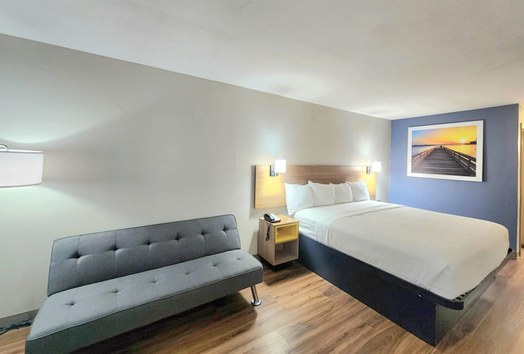 Days Inn by Wyndham Portland/Corpus Christi
