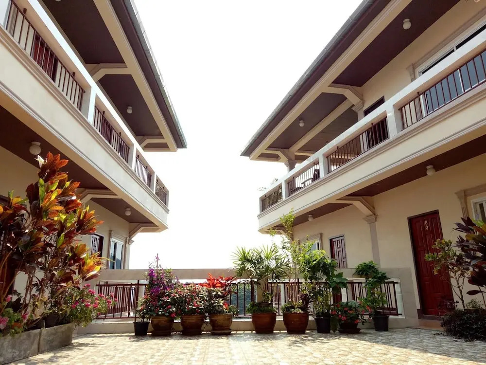 Happy House