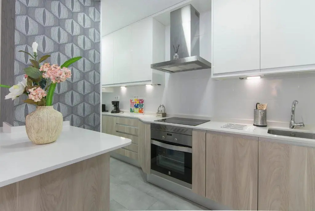 Plaza España & Gran Via 2BD 1BTH