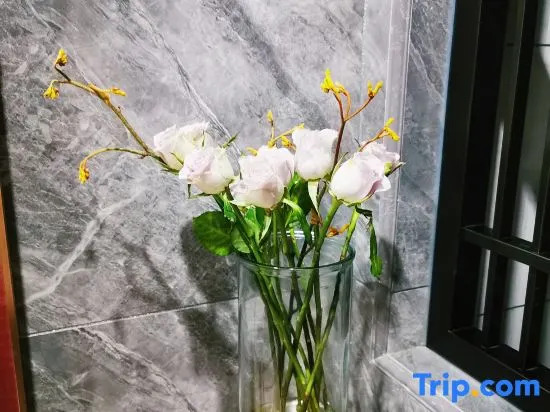 Rich and noble home light luxury leisure vacation beauty hotel (Longwangtou Beach Branch )