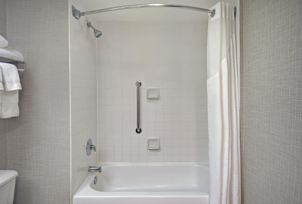 Holiday Inn Express & Suites Cincinnati Riverfront by IHG