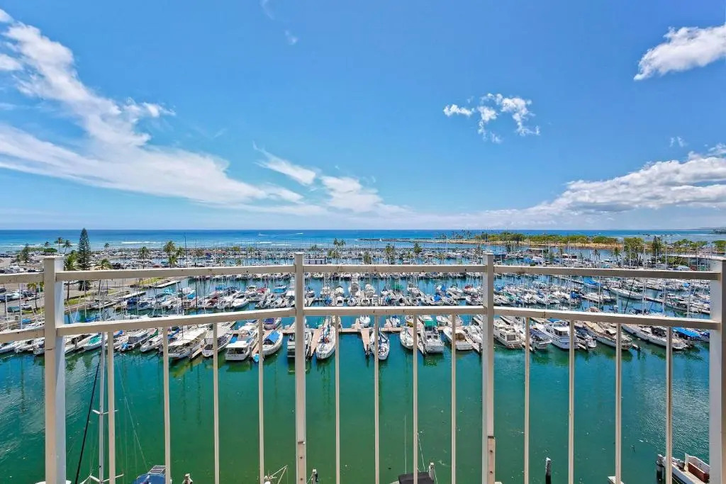 Ilikai Marina #994