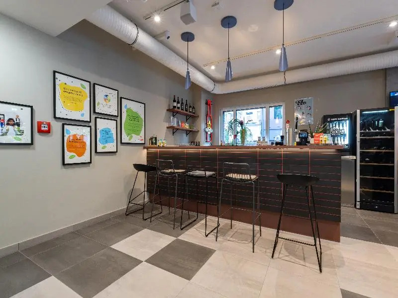 Holiday Inn - the niu Clink Hamburg Barmbek by IHG