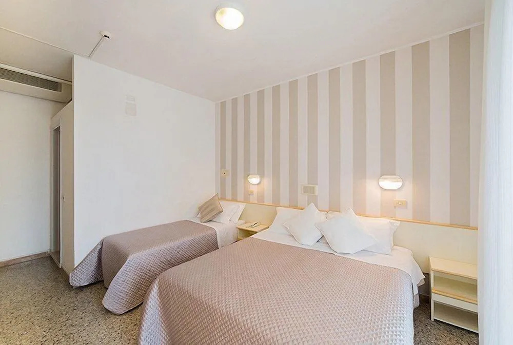 Hotel Carignano