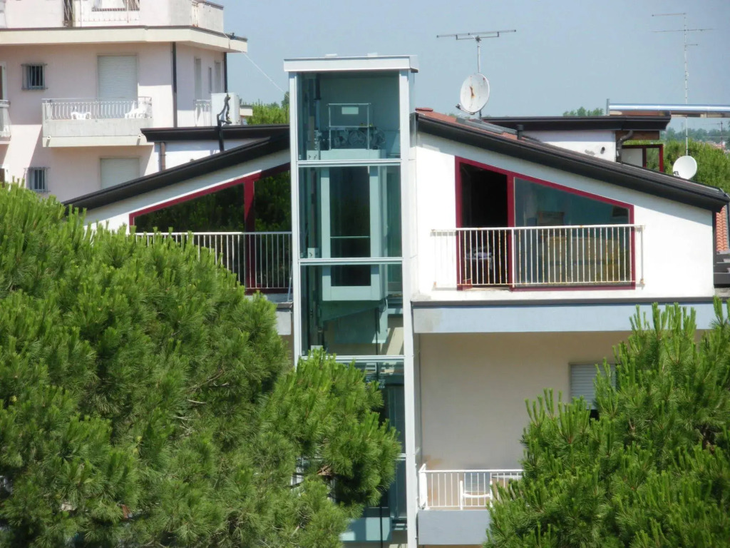 Hotel Villa Dina