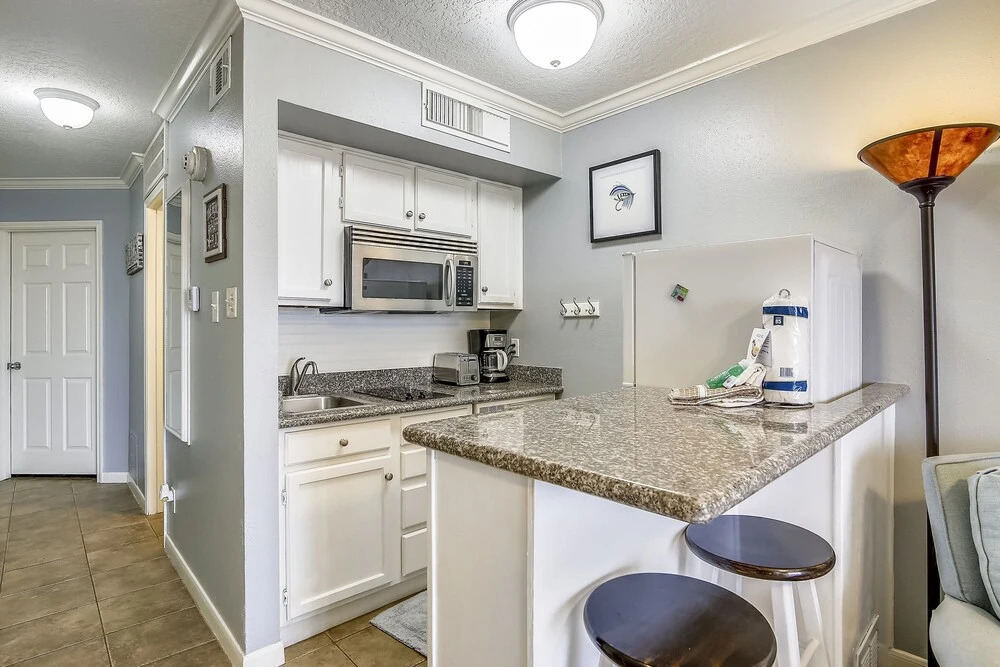 Victorian 9326-Deja Blue - 1 Br Condo