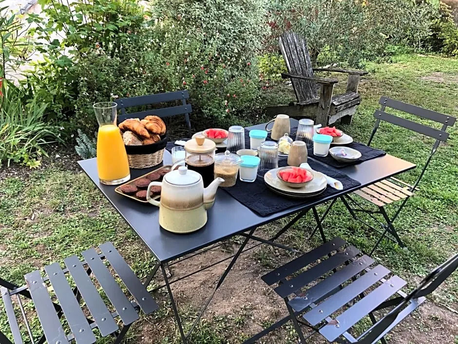 Les Troglos de la Tufolière